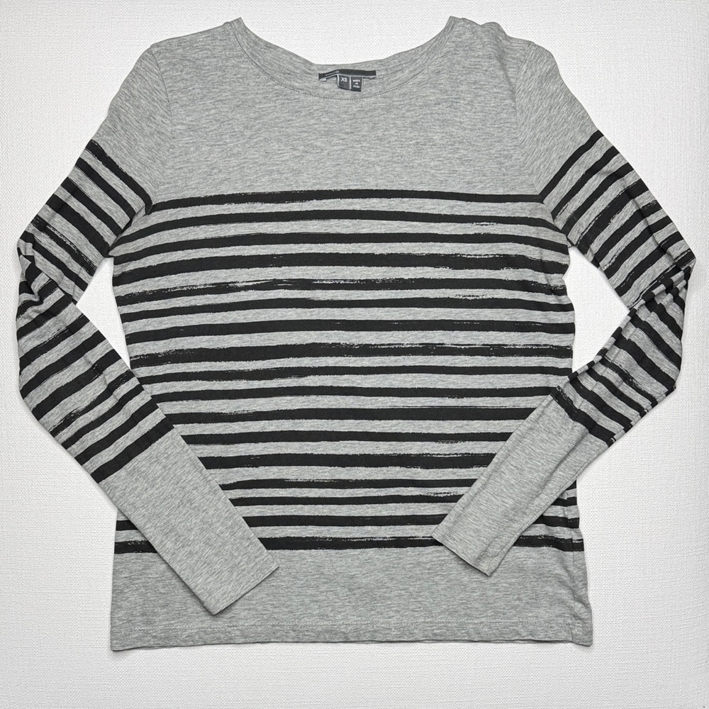 Vince Women’s Gray and Black Stripped Long Sleeve Shirt